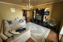 3-к. квартира, 76,6 м², 8/10 эт.