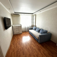 2-к. квартира, 50 м², 9/9 эт.